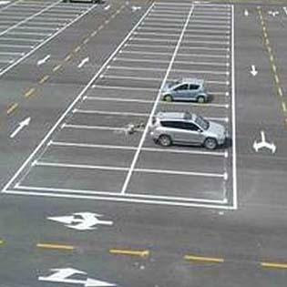 哈爾濱室外停車場劃線